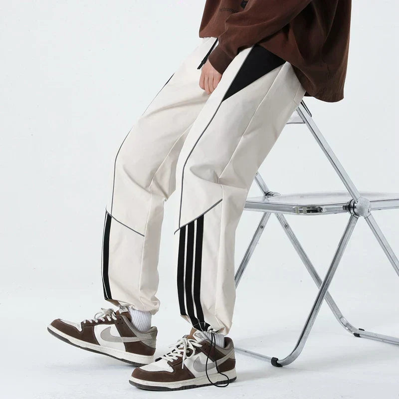 Spodnie dresowe Core w paski